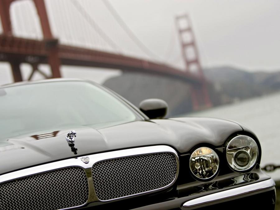  Jaguar Concept Eight 2004 года  (фото 62 из 65)